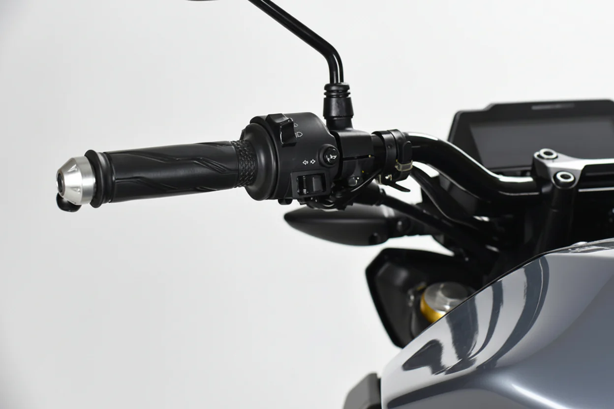 MT-15 2026 - Image 4