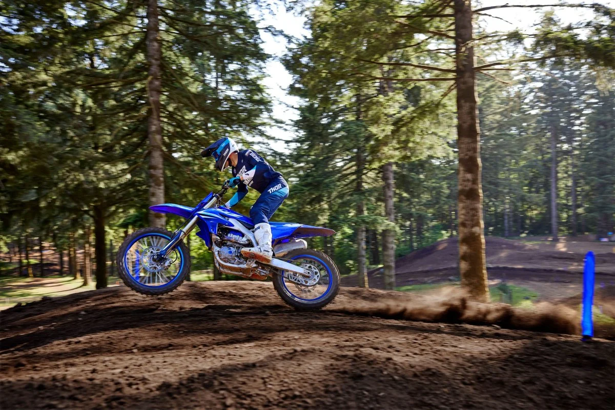 YZ450F 2026 - Image 8